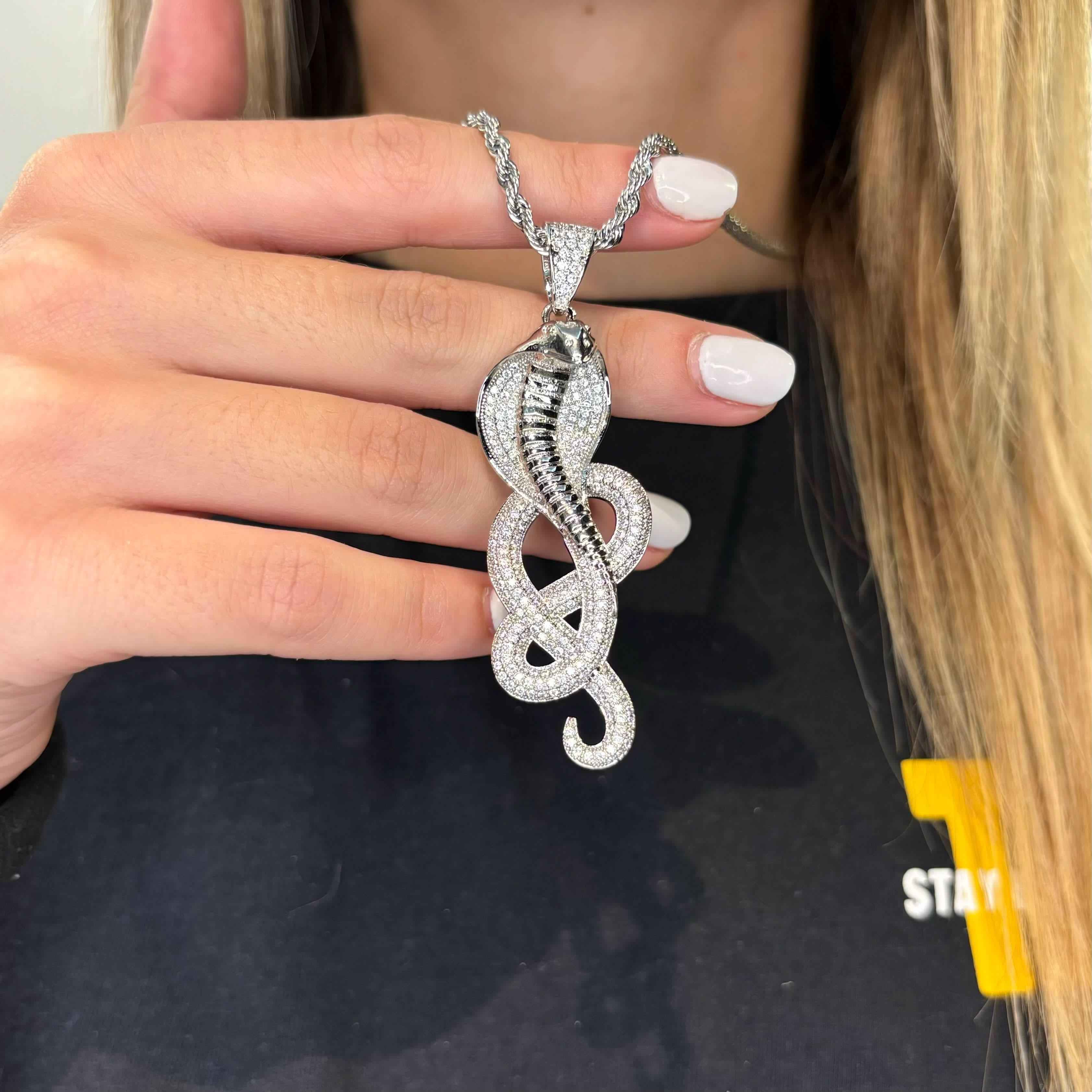 Ciondolo Cobra Kai - Preziosi Milano