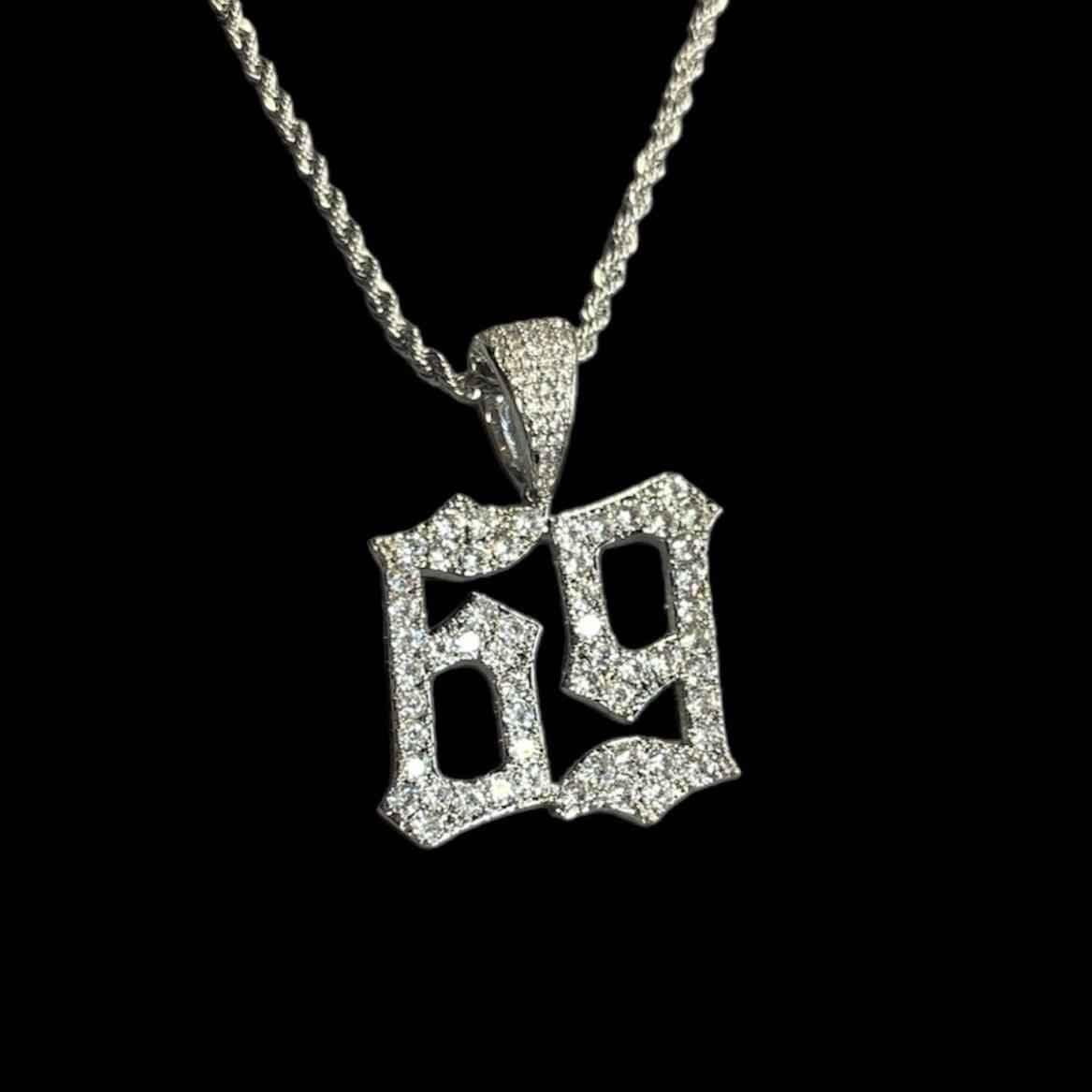 Ciondolo 69 Argento - Preziosi Milano