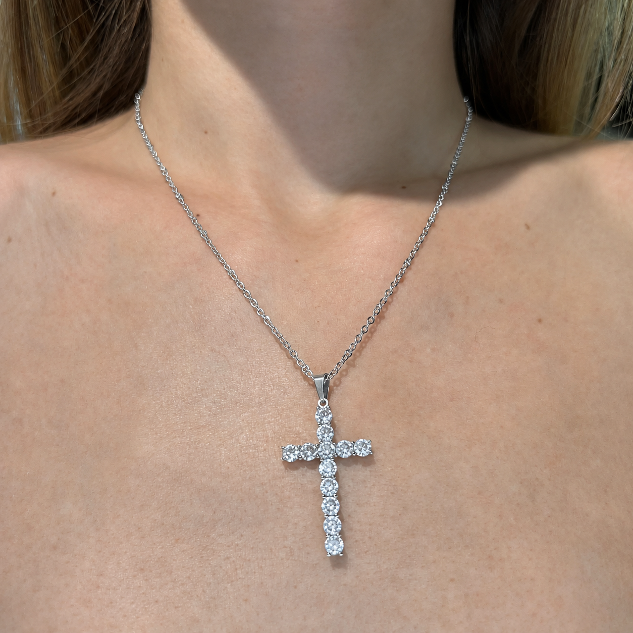 Collana Croce Light