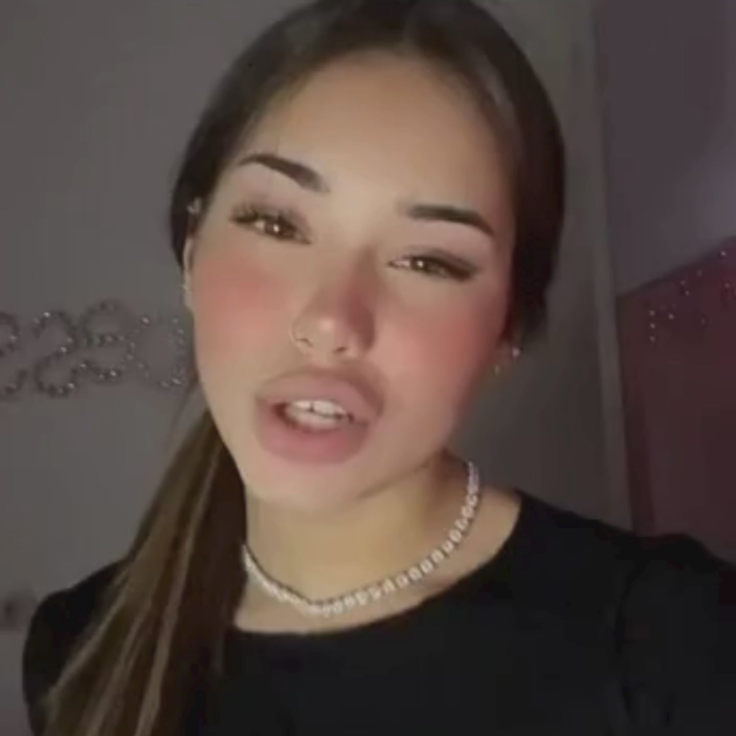 Collar de 7 mm de lujo estilo hielo