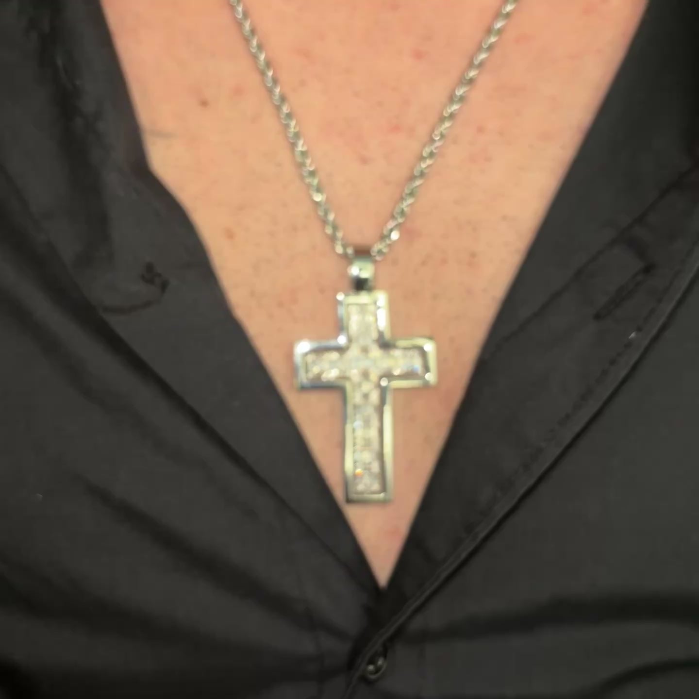 Pendentif Croix Giro en Cristal