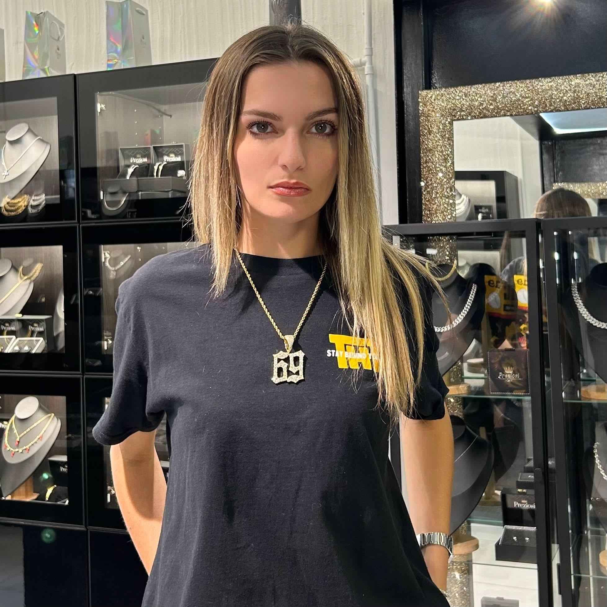 Ciondolo 69 Oro - Preziosi Milano 