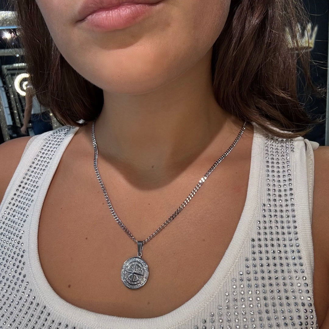 Pendentif boussole
