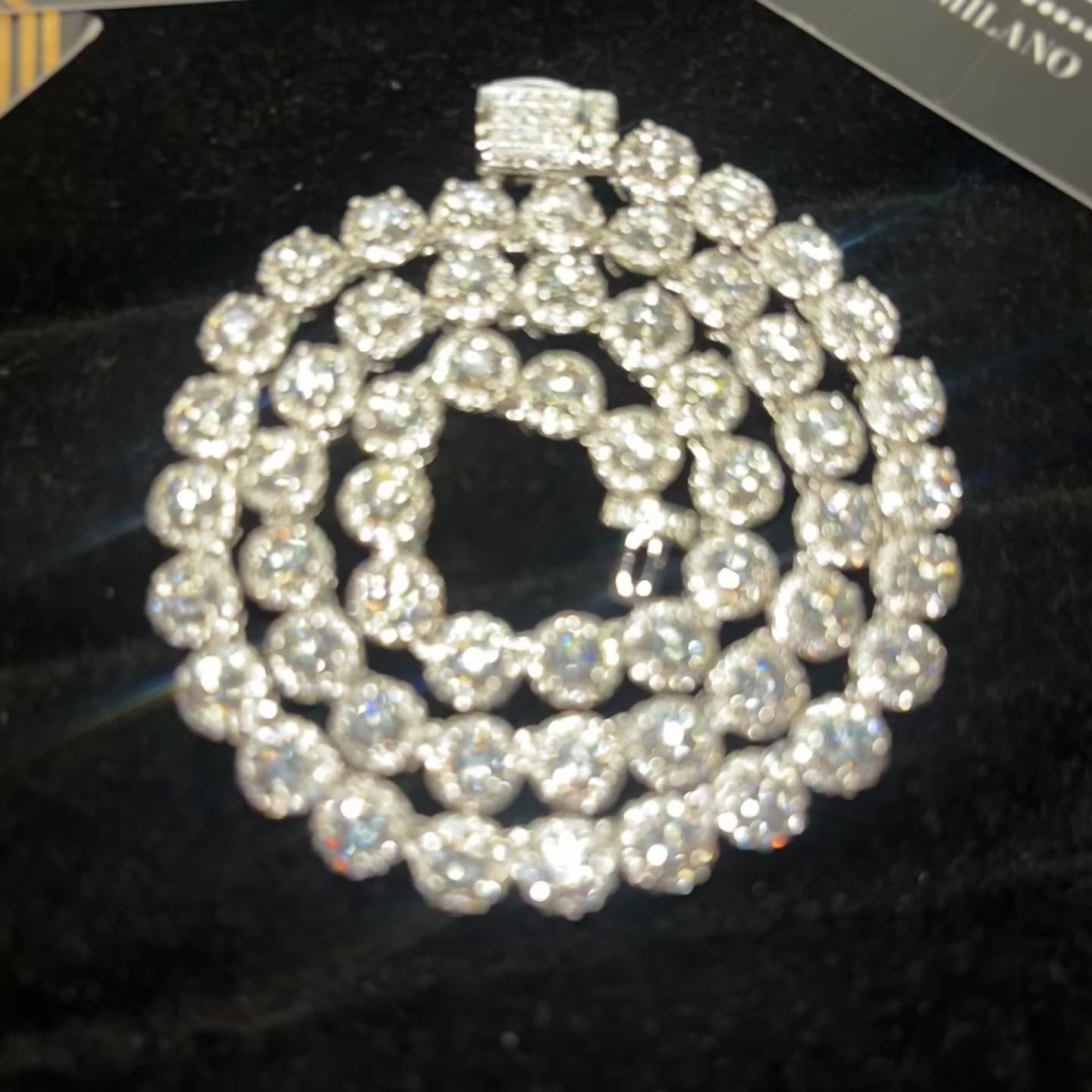Collier de luxe de 7 mm de style glace