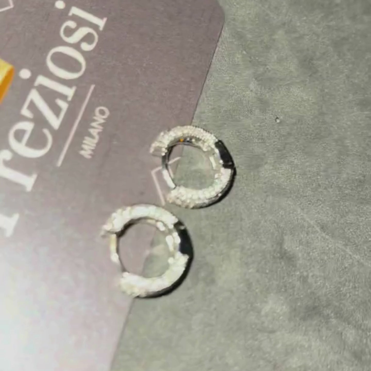 Pendientes de círculo de rodio de lujo