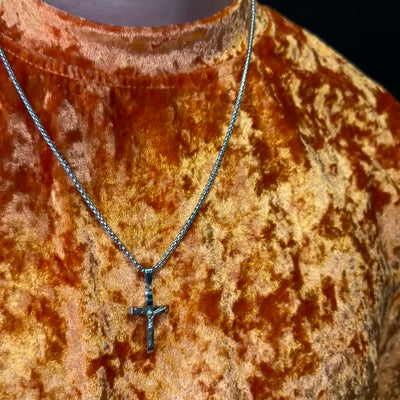Collana Croce Gesú Argento